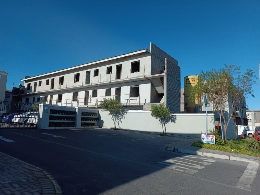 2 Bedroom Property for Sale in Parklands Western Cape
